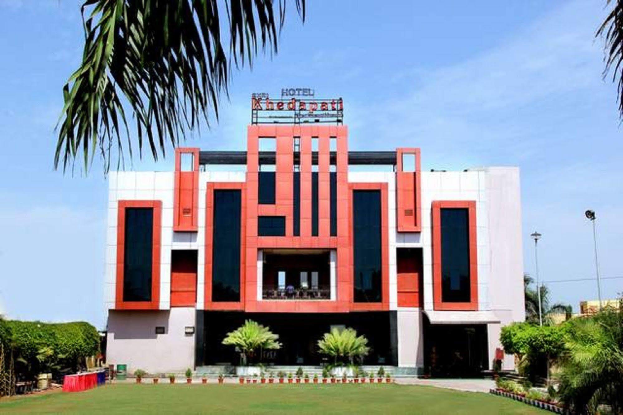 Hotel Shri Khedapati International Dewas Exterior foto